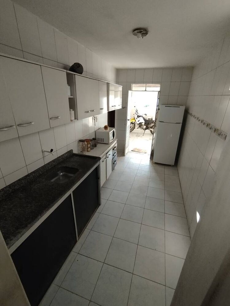 Casa, 2 quartos, 180 m² - Foto 1