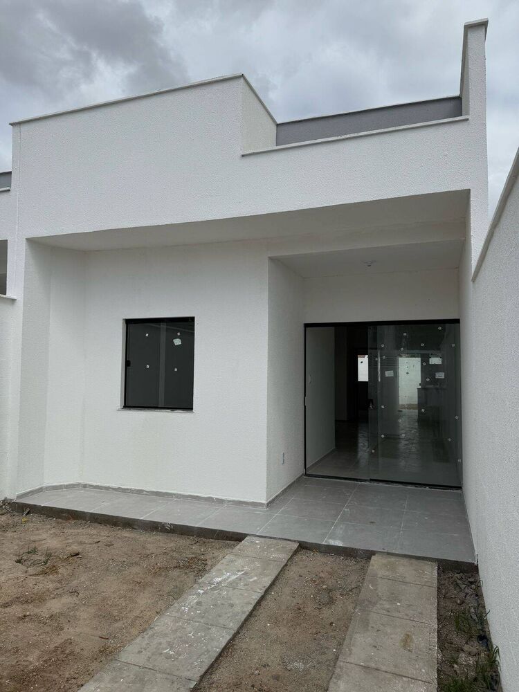 Casa à venda com 2 quartos, 68m² - Foto 4