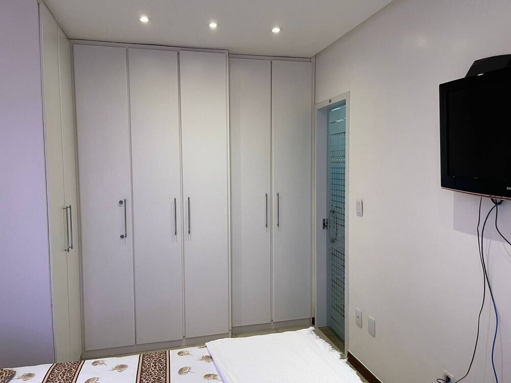 Apartamento à venda com 3 quartos - Foto 3