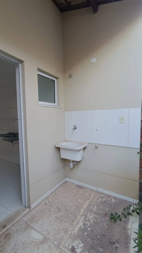 Casa, 3 quartos, 61 m² - Foto 2