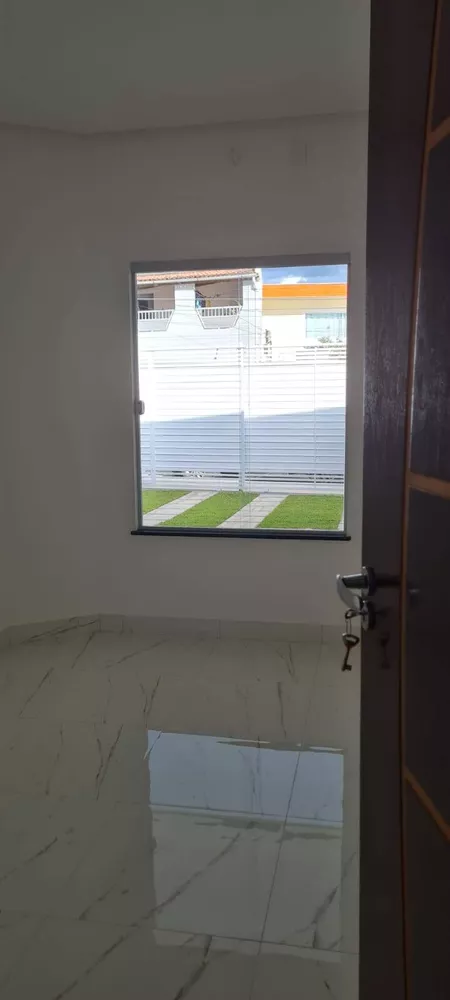 Casa à venda com 2 quartos, 102m² - Foto 7