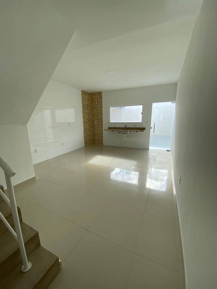 Casa à venda com 3 quartos, 135m² - Foto 3