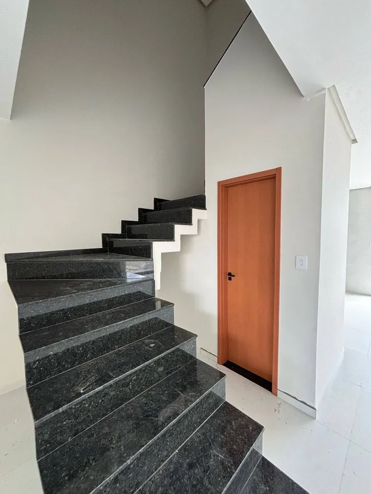 Casa, 3 quartos, 112 m² - Foto 2