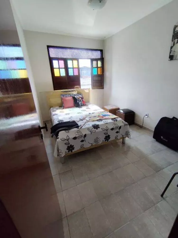 Casa à venda com 3 quartos, 100m² - Foto 4