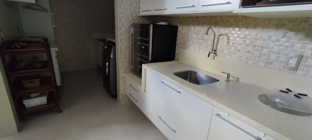 Casa, 3 quartos, 230 m² - Foto 1