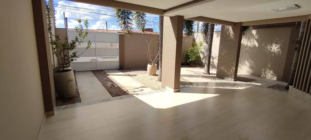 Casa, 3 quartos, 230 m² - Foto 3