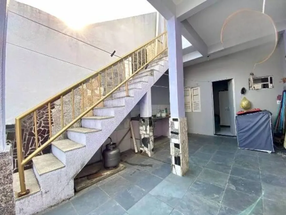 Casa, 5 quartos, 220 m² - Foto 8