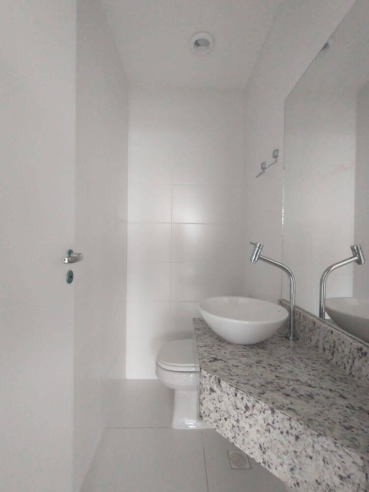 Apartamento à venda com 3 quartos - Foto 4