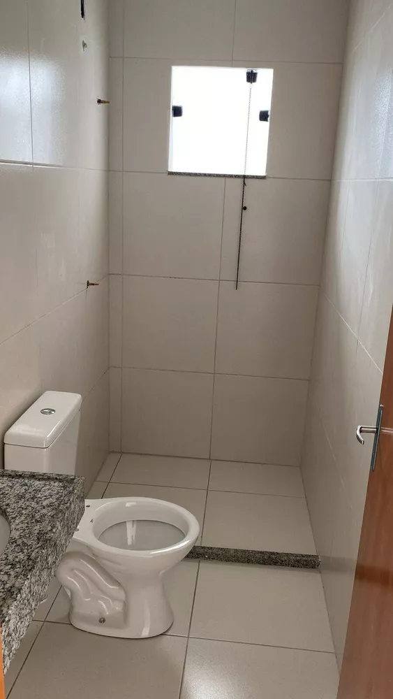 Casa à venda com 2 quartos, 60m² - Foto 11