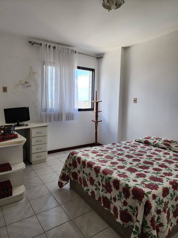 Apartamento, 5 quartos - Foto 1