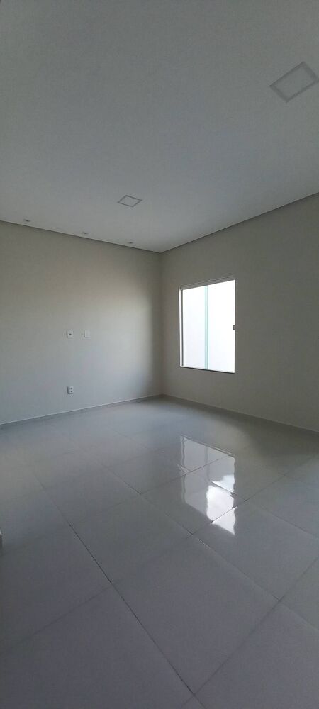 Casa à venda com 3 quartos - Foto 1