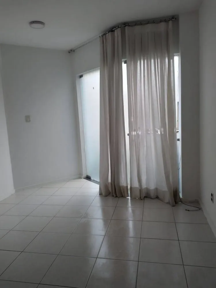 Casa, 3 quartos, 107 m² - Foto 2