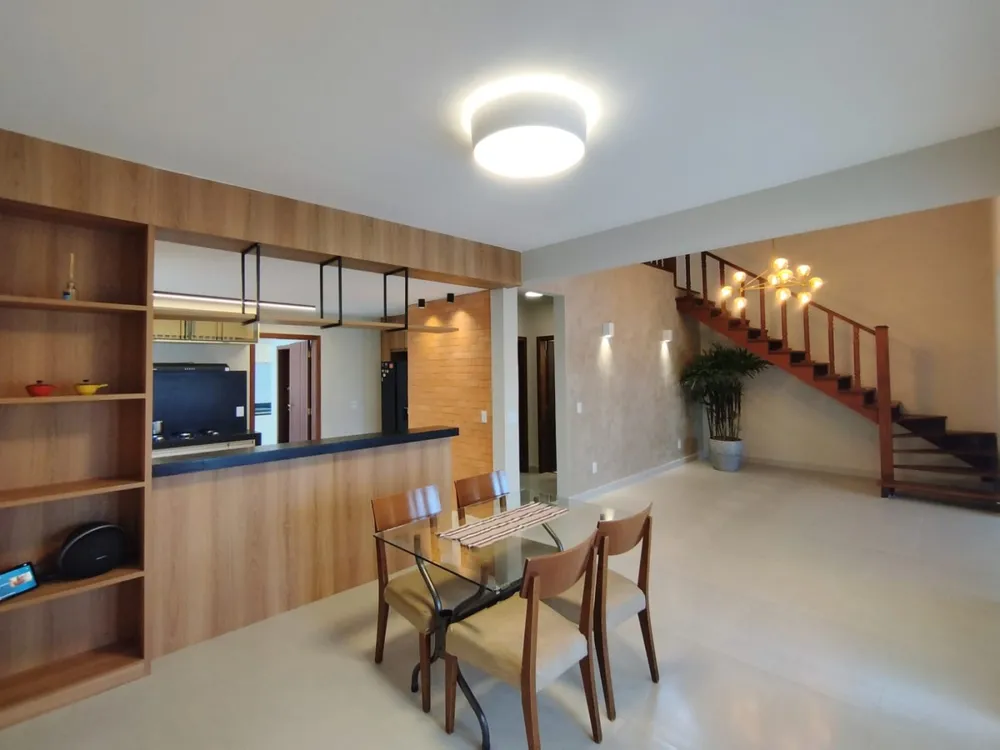 Casa, 4 quartos, 290 m² - Foto 4