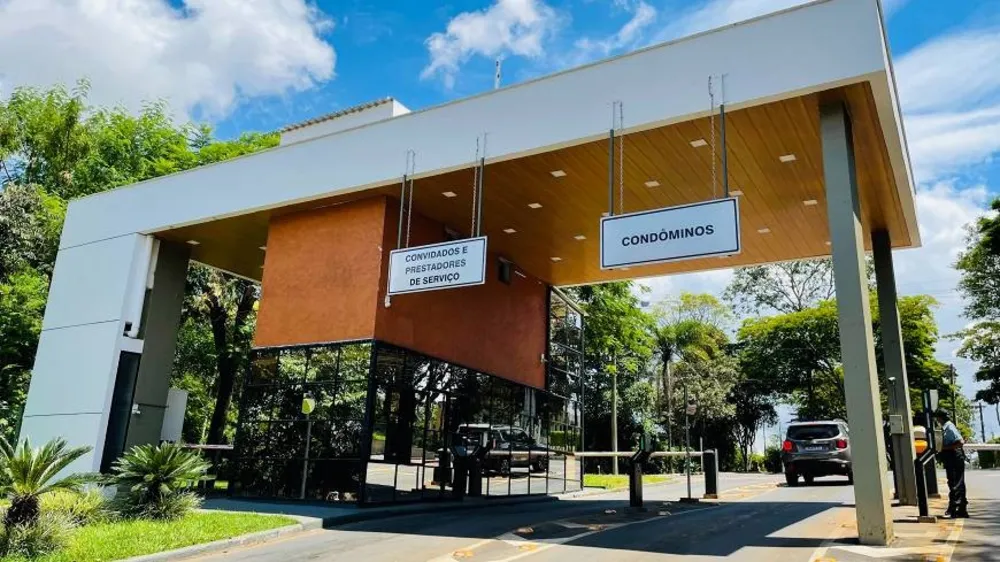 Loteamento e Condomínio, 1060 m² - Foto 1
