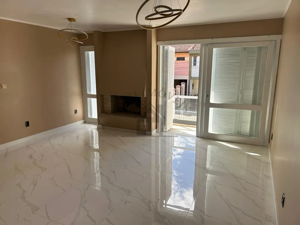 Casa, 3 quartos, 224 m² - Foto 1