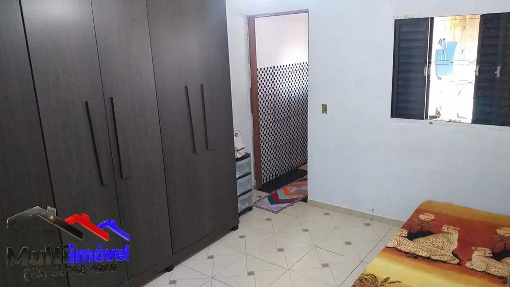 Casa à venda com 2 quartos, 90m² - Foto 4