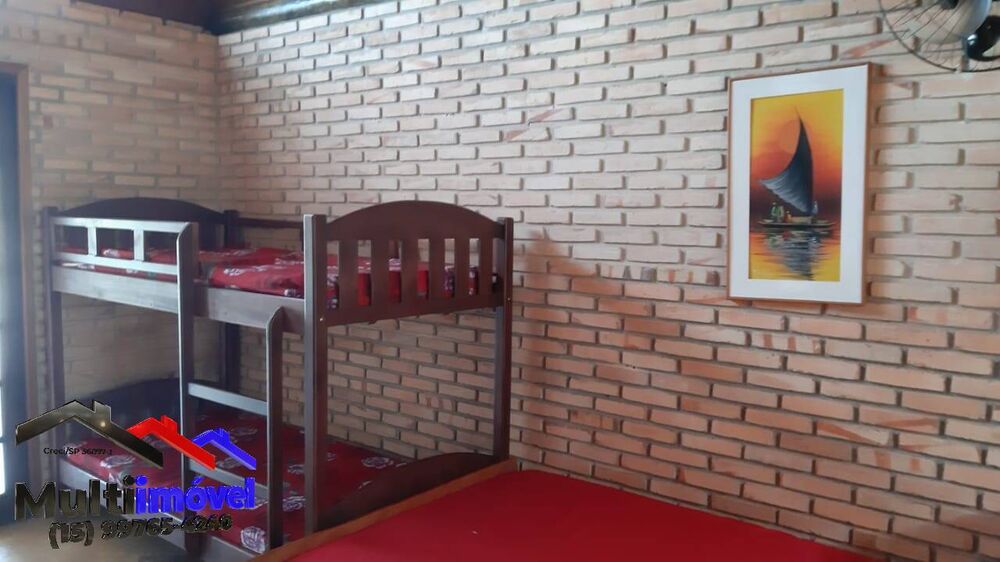 Chácara, 5 quartos, 2250 m² - Foto 1