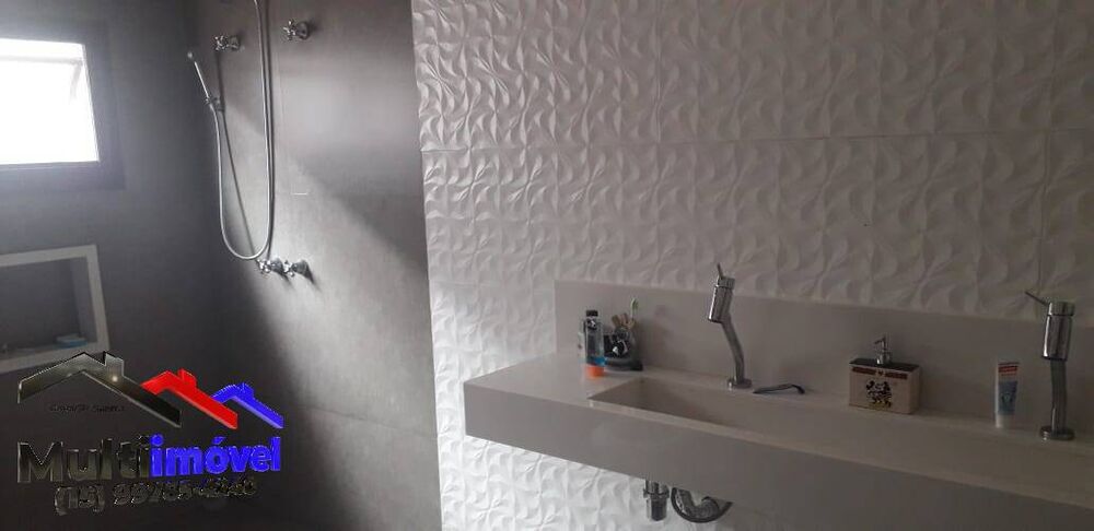 Casa à venda com 3 quartos, 291m² - Foto 6