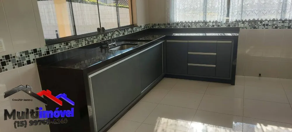 Casa, 4 quartos, 1500 m² - Foto 1