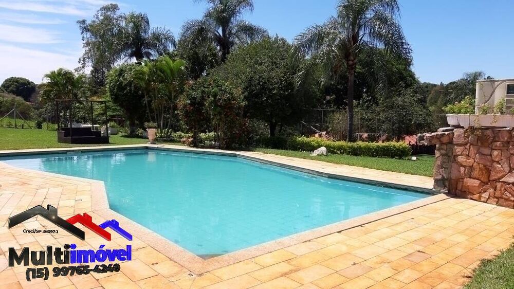 Chácara à venda com 3 quartos, 550m² - Foto 1