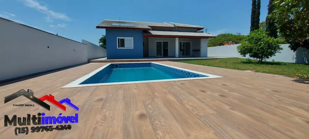 Casa à venda com 4 quartos, 180m² - Foto 1