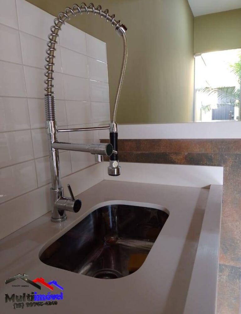 Casa à venda com 3 quartos, 209m² - Foto 3