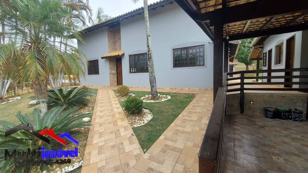 Chácara, 3 quartos, 1000 m² - Foto 1