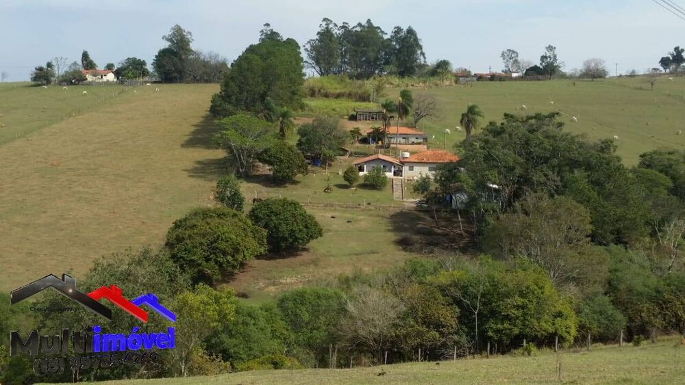 Chácara à venda com 4 quartos, 18000m² - Foto 1