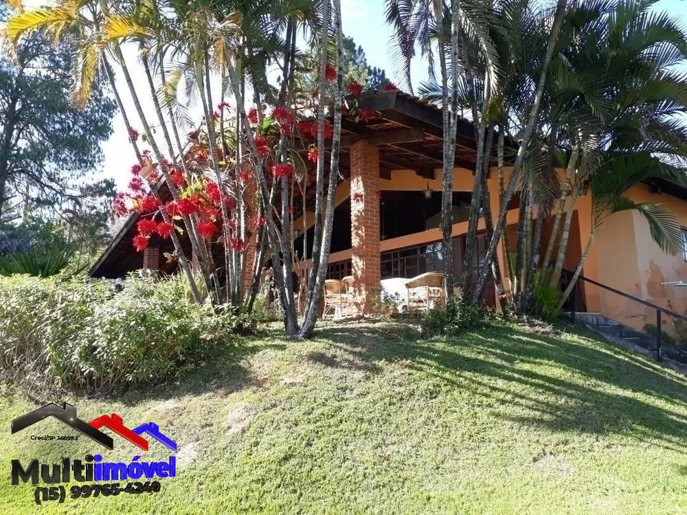 Chácara, 5 quartos, 2437 m² - Foto 1