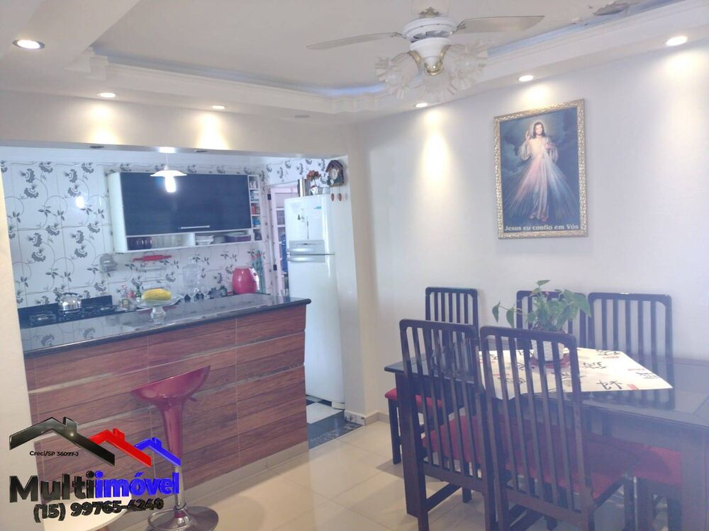 Casa à venda com 2 quartos, 92m² - Foto 1