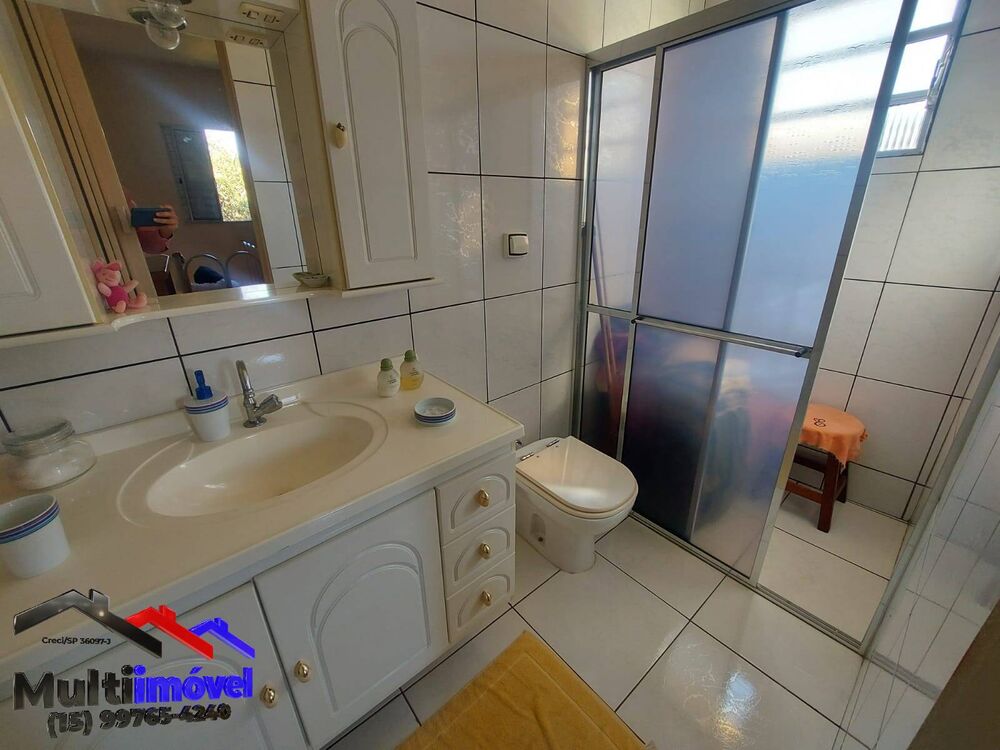 Casa à venda com 2 quartos, 100m² - Foto 2