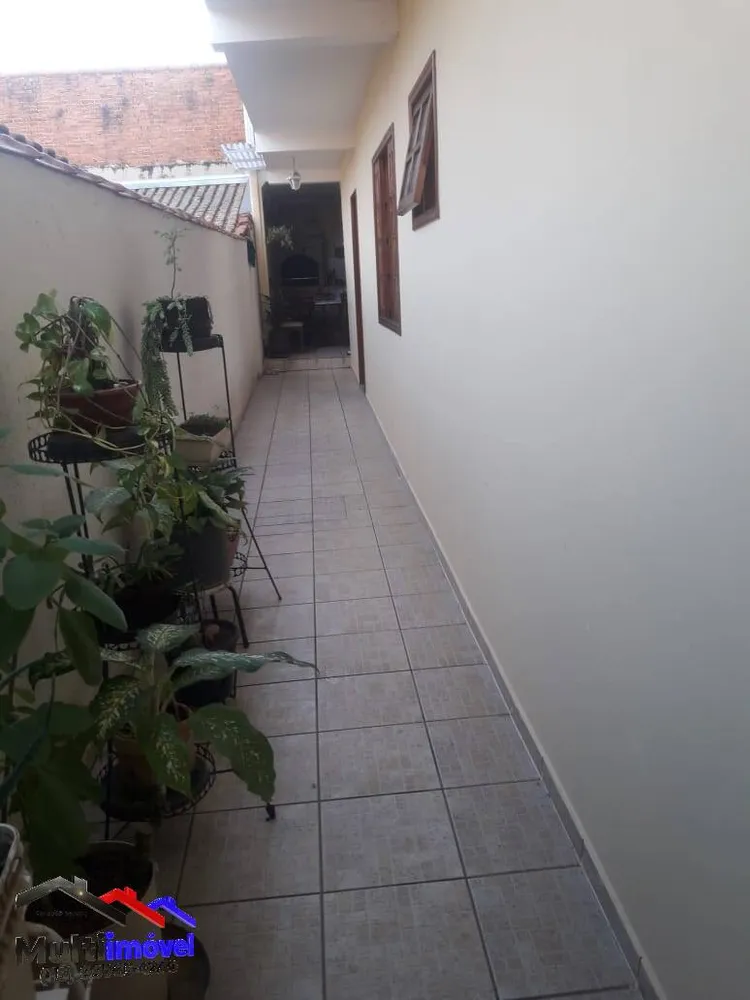 Sobrado, 3 quartos, 231 m² - Foto 2