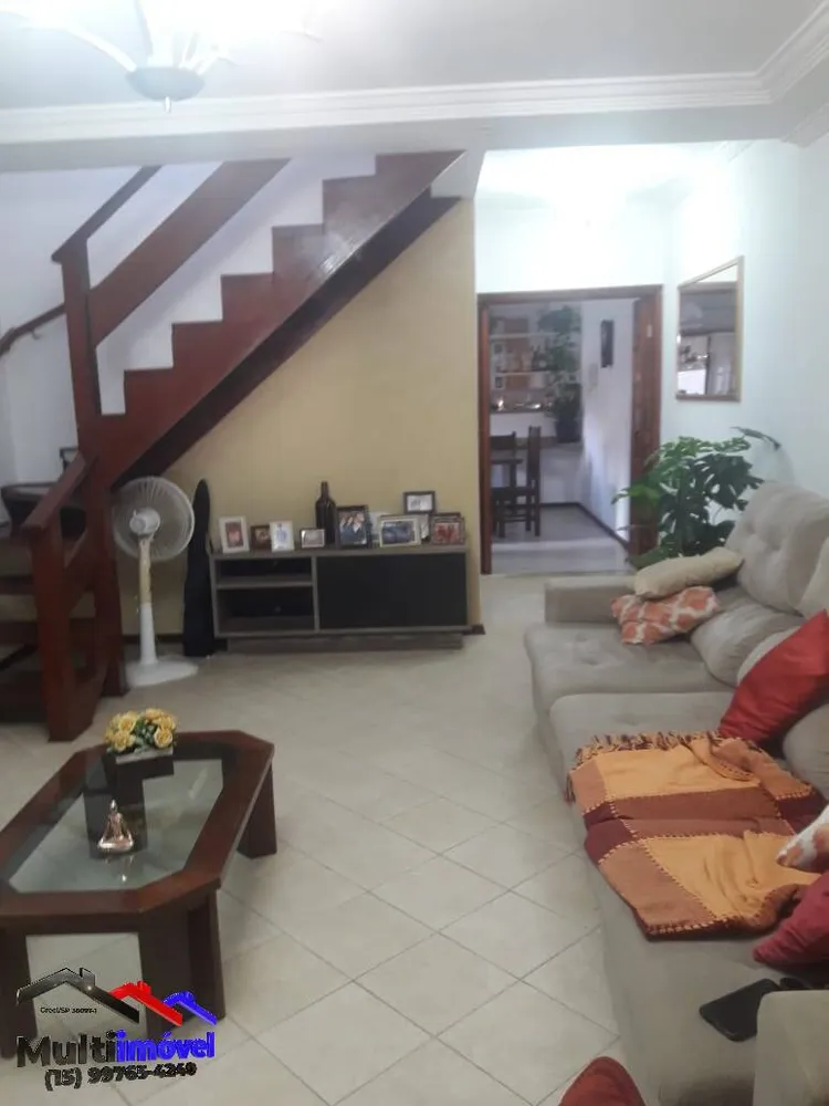 Sobrado, 3 quartos, 231 m² - Foto 1
