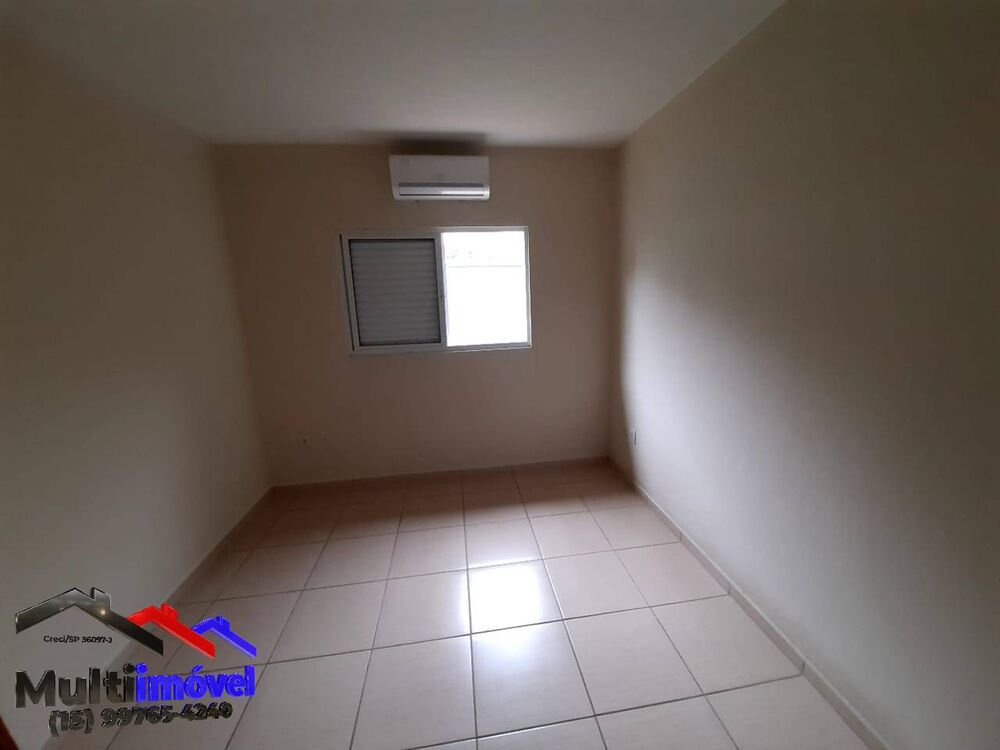 Casa à venda com 2 quartos, 80m² - Foto 2