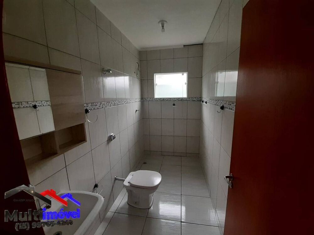 Casa à venda com 2 quartos, 80m² - Foto 4
