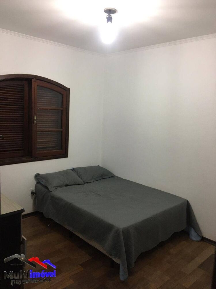 Casa à venda com 3 quartos, 300m² - Foto 2