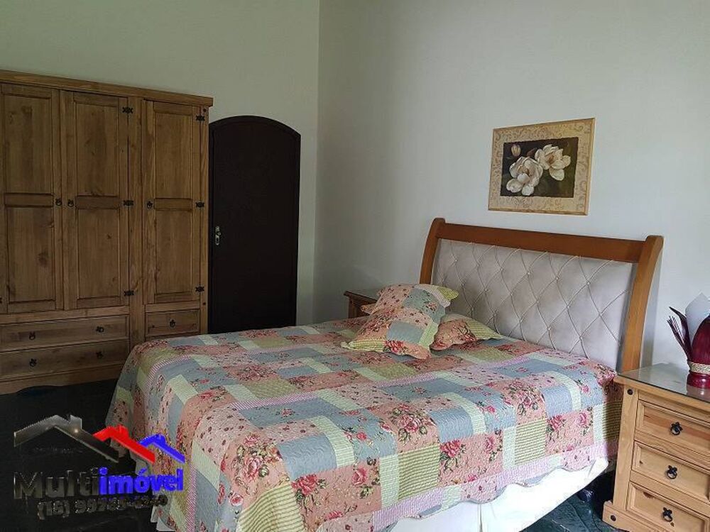 Casa, 4 quartos, 300 m² - Foto 4