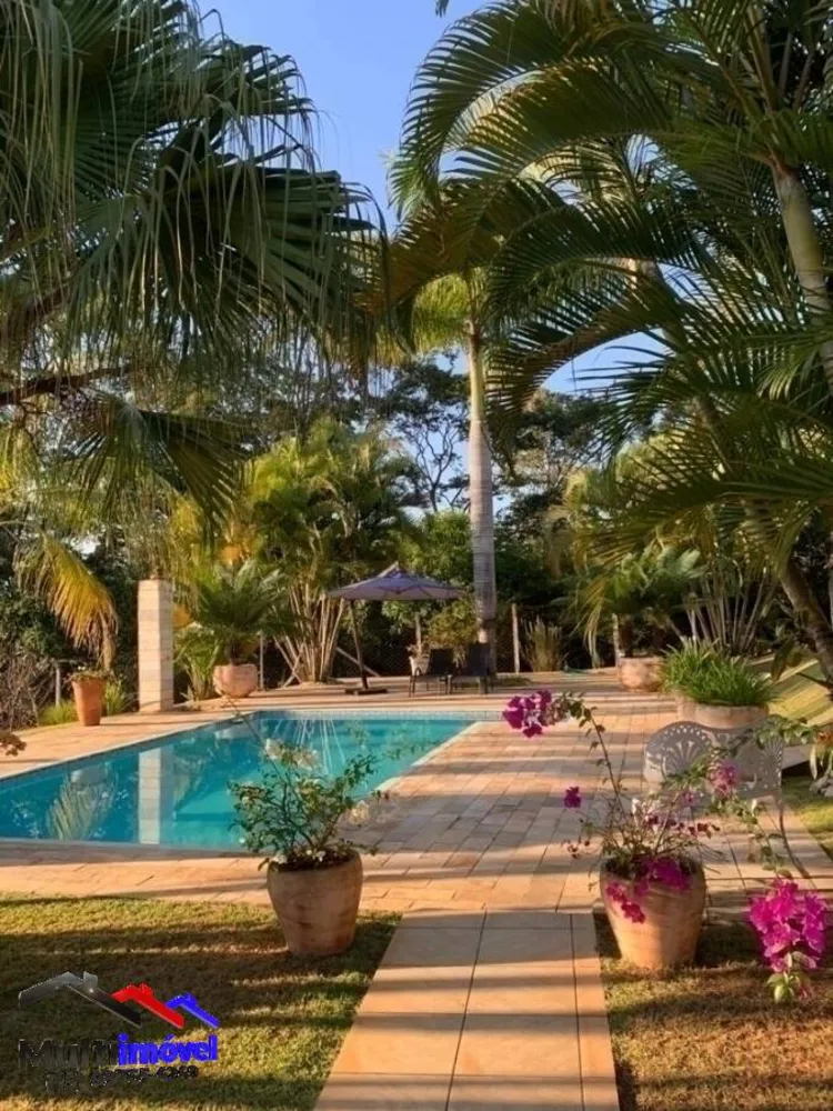 Chácara, 3 quartos, 4947 m² - Foto 1