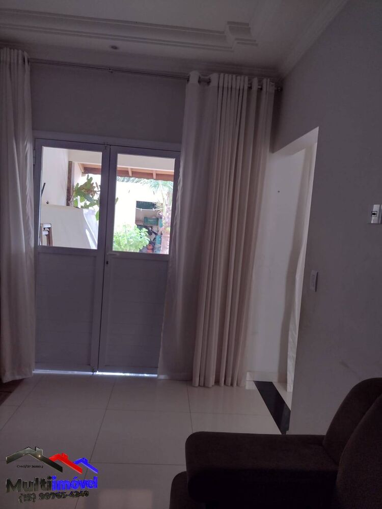 Casa à venda com 2 quartos, 139m² - Foto 3
