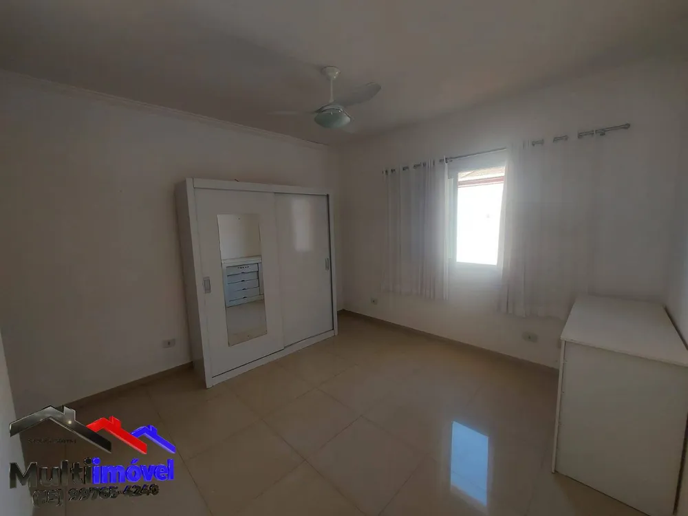 Casa, 3 quartos, 240 m² - Foto 13