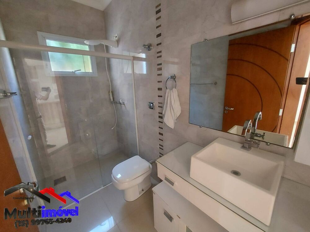 Casa à venda com 3 quartos, 240m² - Foto 4