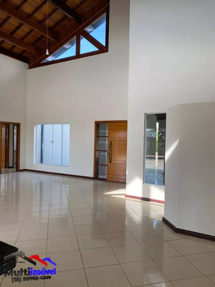 Fazenda à venda com 3 quartos, 1239m² - Foto 2