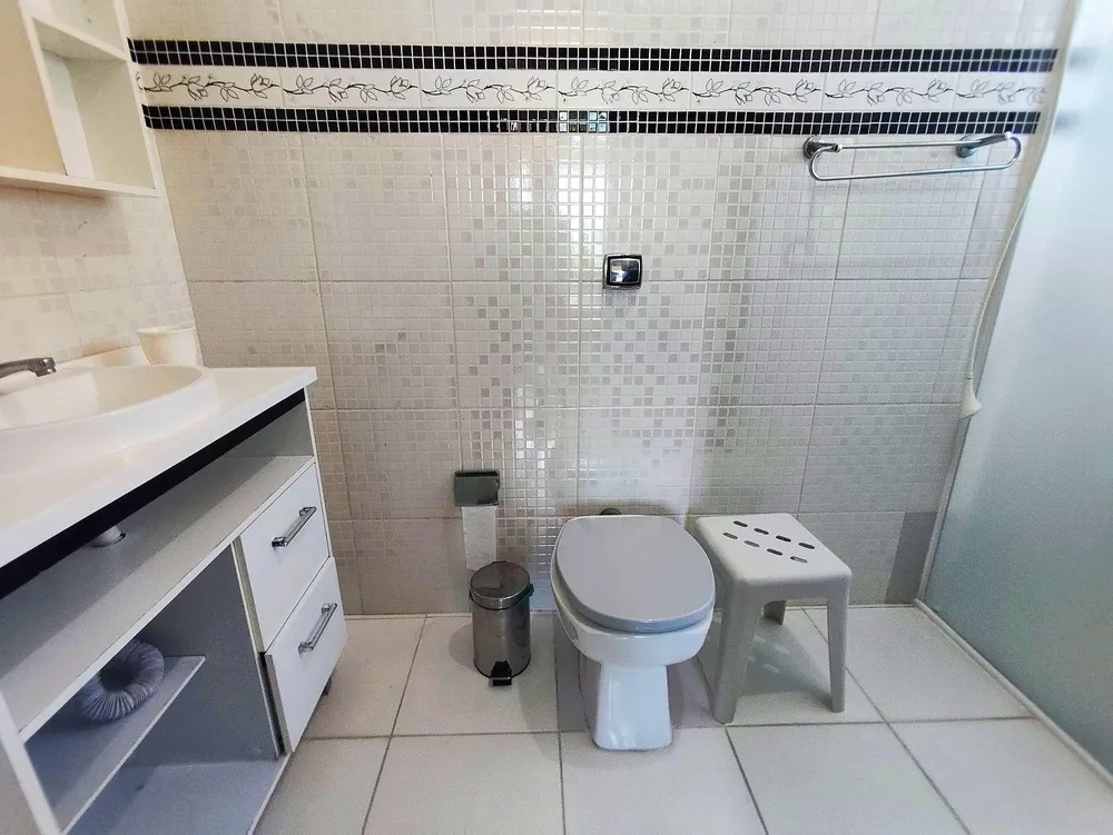 Casa, 4 quartos, 197 m² - Foto 4