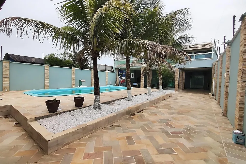 Casa, 4 quartos, 235 m² - Foto 2