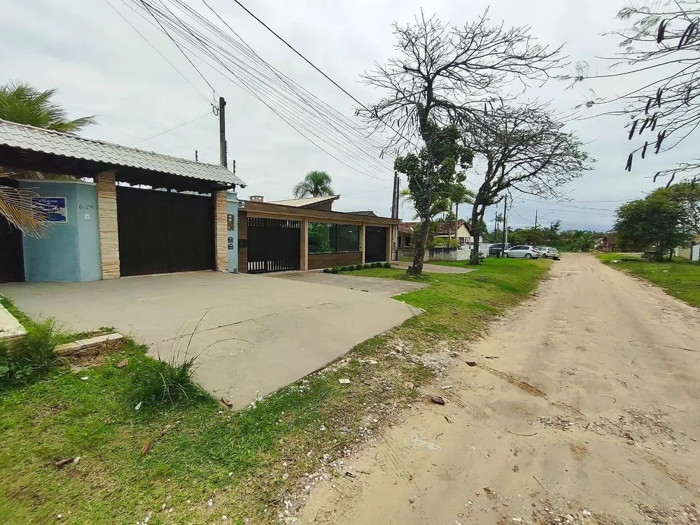 Casa, 4 quartos, 235 m² - Foto 4