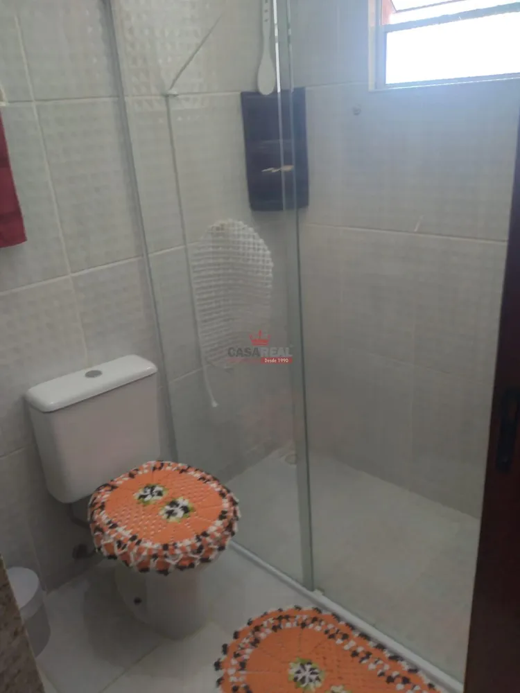 Casa, 4 quartos, 210 m² - Foto 2