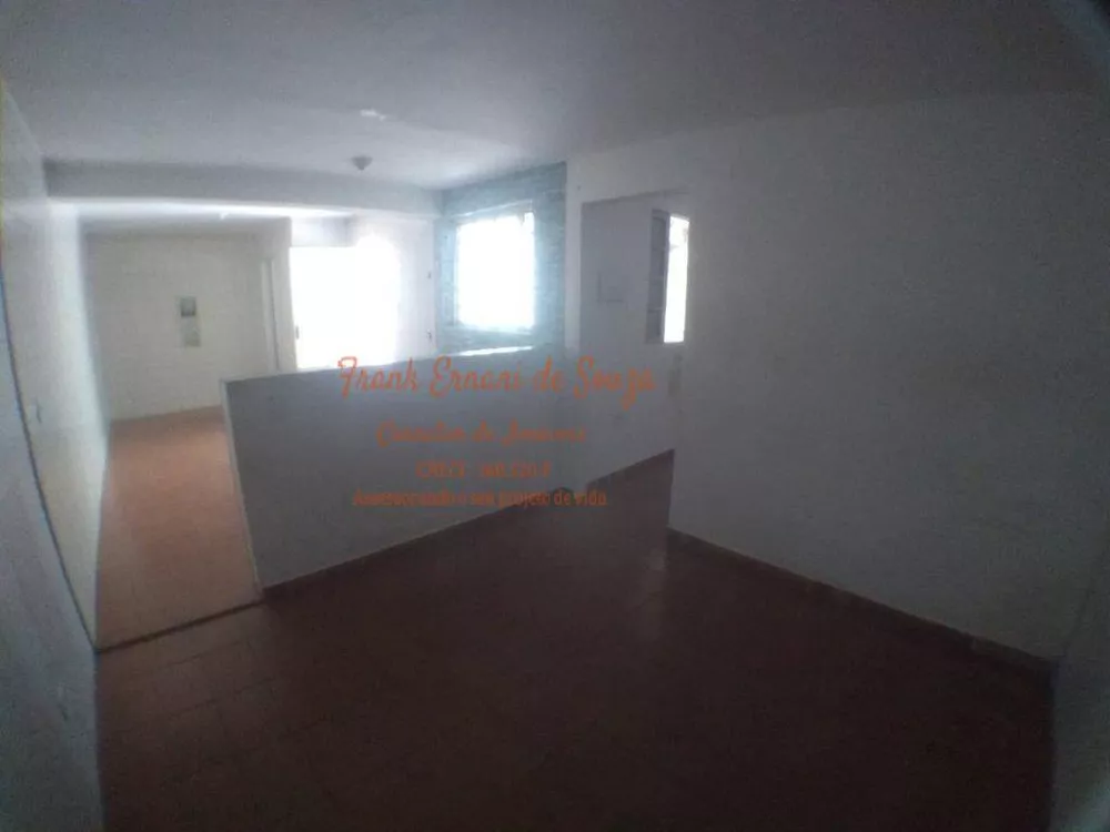 Casa para alugar com 1 quarto, 43m² - Foto 12