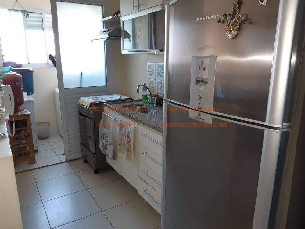 Apartamento à venda com 2 quartos, 62m² - Foto 1