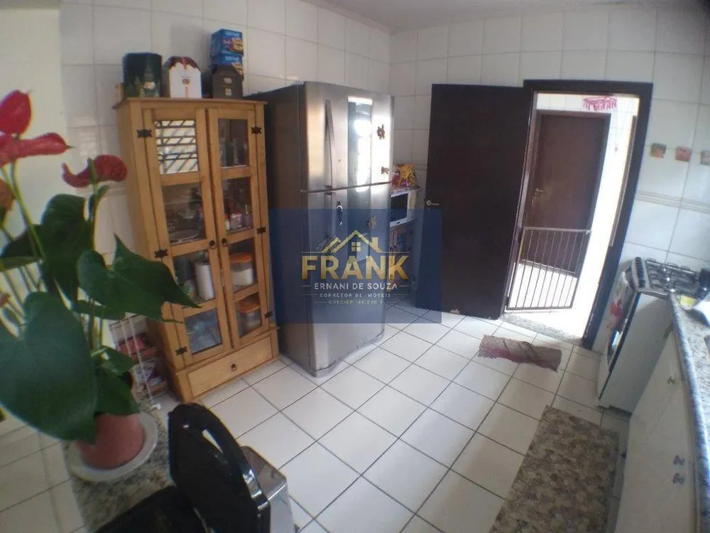Sobrado, 4 quartos, 200 m² - Foto 5