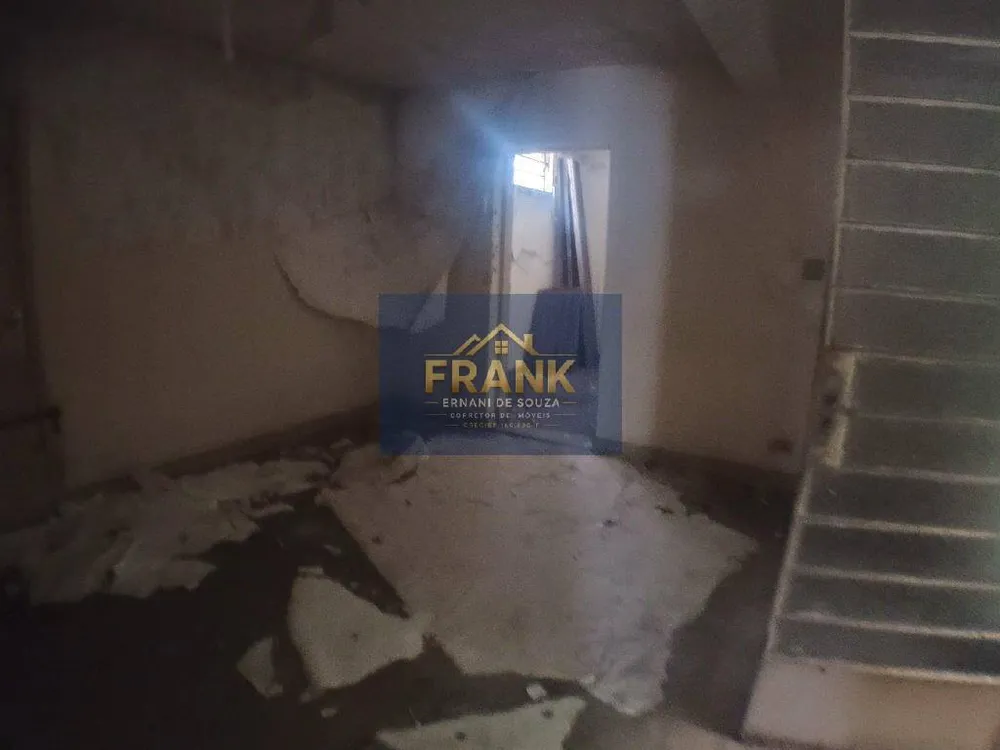 Casa, 4 quartos, 252 m² - Foto 8
